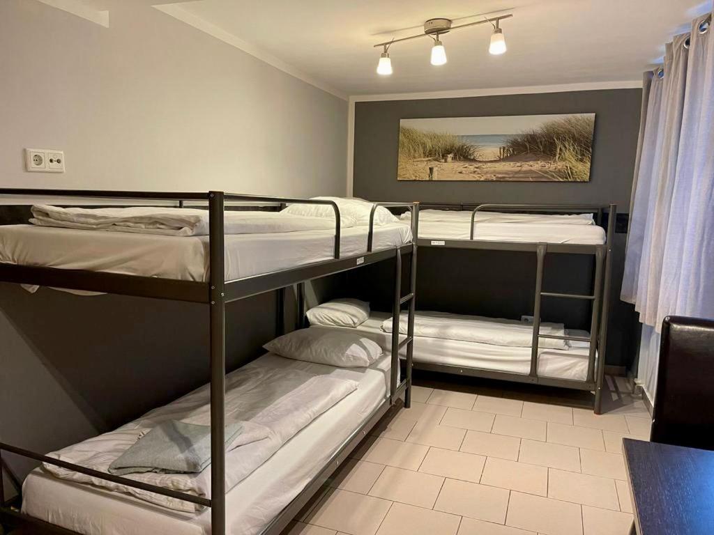 Hotel Moji Koeln Sieversstrasse ภายนอก รูปภาพ