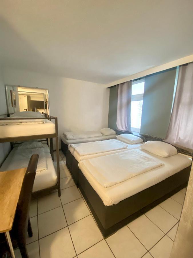 Hotel Moji Koeln Sieversstrasse ภายนอก รูปภาพ