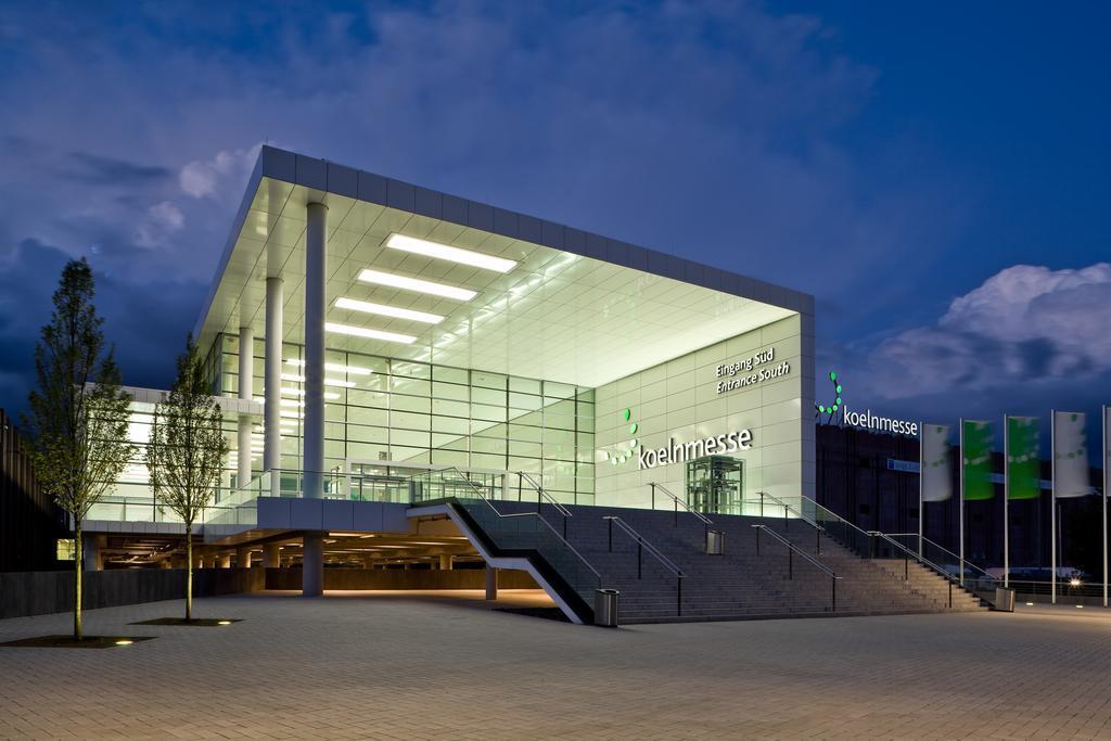 Hotel Moji Koeln Sieversstrasse ภายนอก รูปภาพ